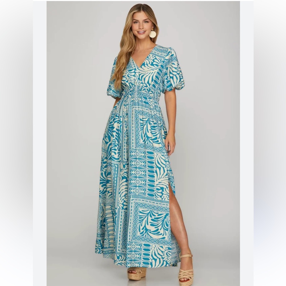 She + Sky Teal Patterned Maxi Dress • Size Small • NWOT